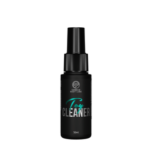 Flacone nero Cobeco Body Lube Toy Cleaner da 50 ml con erogatore spray