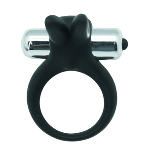 Vista posteriore anello fallico vibrante con plug anale e capsula vibrante inserita
