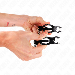 KINK - Pinze per Capezzoli Trifoglio Giapponese con Catena Nera 30 Cm