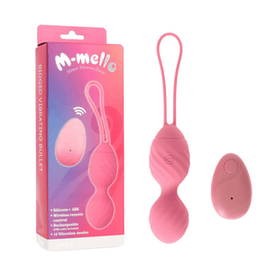Vibratore M-Mello Ridged Vibrating Bullet rosa con confezione originale e telecomando wireless su sfondo bianco.