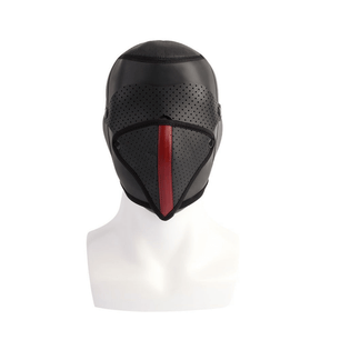 Cappuccio integrale nero Sins Inquisition con pannello frontale perforato e inserto verticale rosso, vista frontale.