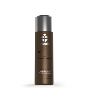 Flacone frontale di Swede Fruity Love, lubrificante personale al gusto intense dark chocolate, con confezione marrone e tappo argento su sfondo bianco.