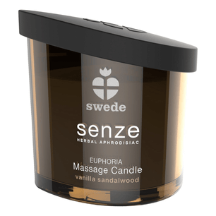 Vista frontale della candela da massaggio Swede Senze Euphoria in contenitore ambrato con coperchio nero, profumo vaniglia e sandalo.